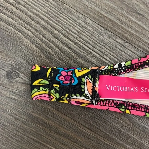 Victoria's Secret Paisley Bandeau Bikini Top Size Small - Picture 6 of 6